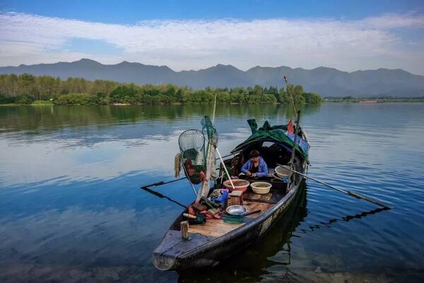 “2018富春江江鲜大会”还剩4天。再不去,2000元奖金……