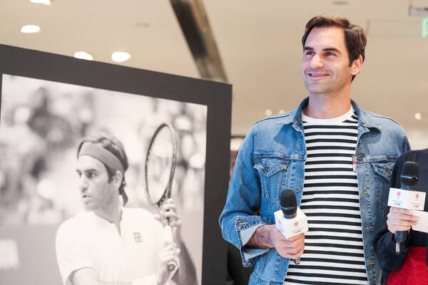 优衣库最新全球品牌大使罗杰费德勒中国首度亮相“以优制胜”,分享LifeWear服适人生优雅精彩人生