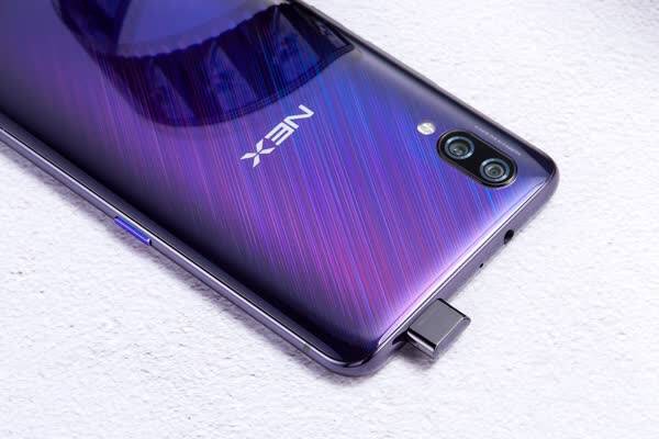 滑盖全面屏手机优劣点汇总,最合适的方案却是