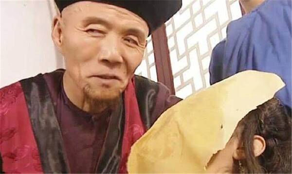 凌云彻下线!没想到送他走的加官进爵是这种