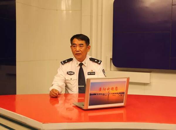 公安局党委委员、副局长杨杰做客周口电视台《