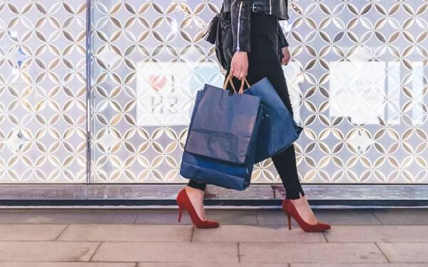 消费社会的新穷人