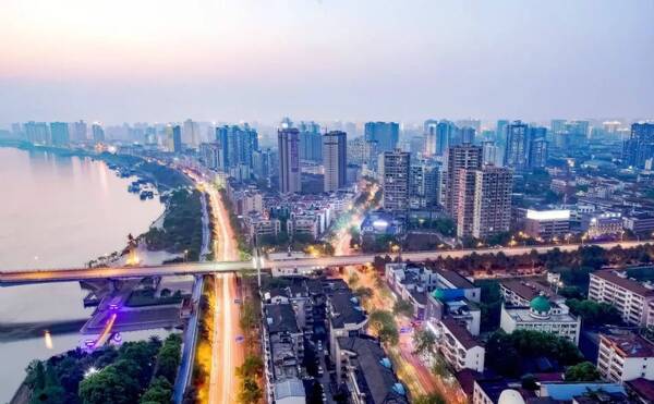 湖南省最强的3座三线城市:株洲、岳阳入选,谁