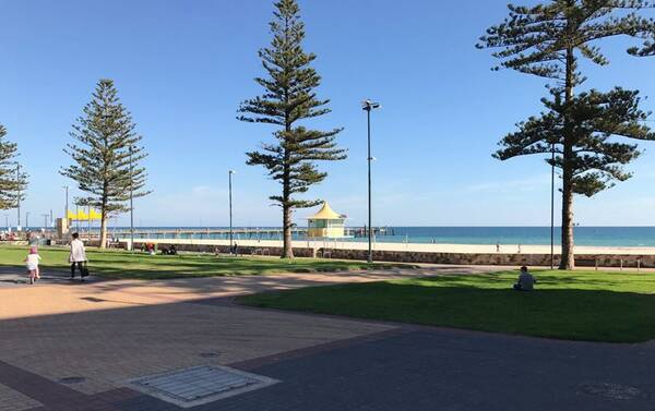 澳洲华人男子放弃PR回国,发帖自诉:中国比澳洲