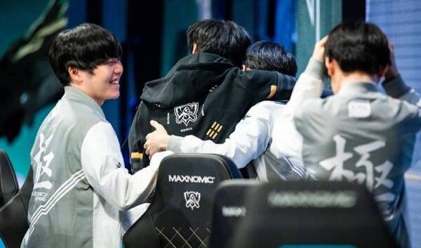 IG半决赛全员爆发,网友调侃这打的根本不是G2