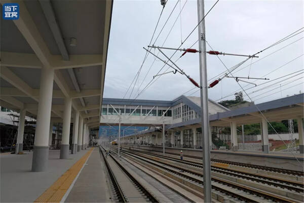 今天!成贵高铁四川段通电,宜宾将进入高铁时代