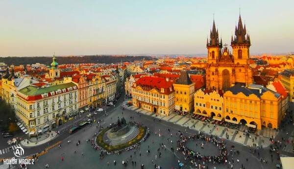 荣耀Magic2和华为Mate20同款性能组双雄,网友