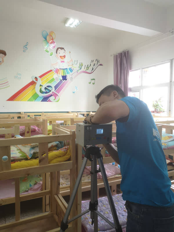 就在重庆开州,一所幼儿园正在进行甲醛治理工