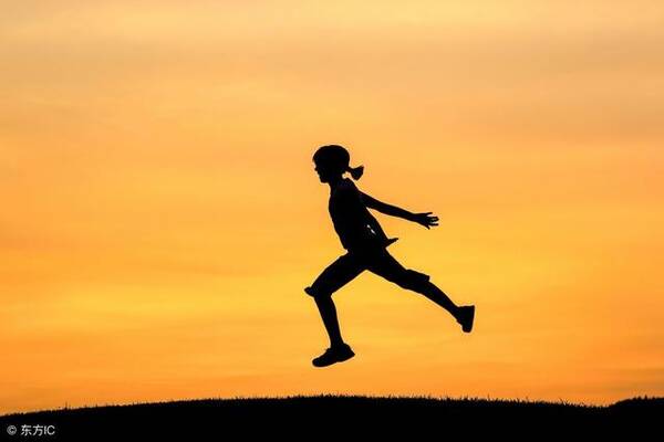 孩子,趁年轻,努力别怕苦,怕吃苦的人,往往苦一辈子!转给孩子看