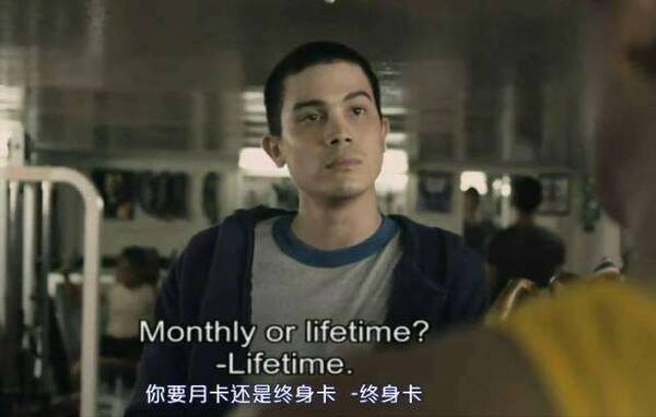 电影剧组灯光师每天睡两三小时昏迷,影视圈高