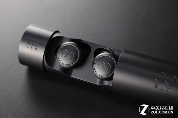 耳朵上的翻译大师 莫比斯耳机深度体验