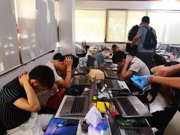 倒卖公司客户资料 保险公司抓捕