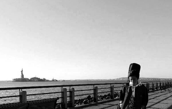 许飞2016年新专辑《少年去游荡》全网上线 用诗人概念解读少年的游荡 |许飞|少年去游荡_凤凰音乐