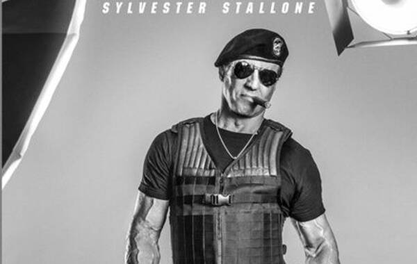 《敢死队3》曝预告片 铁血硬汉上演最后一战