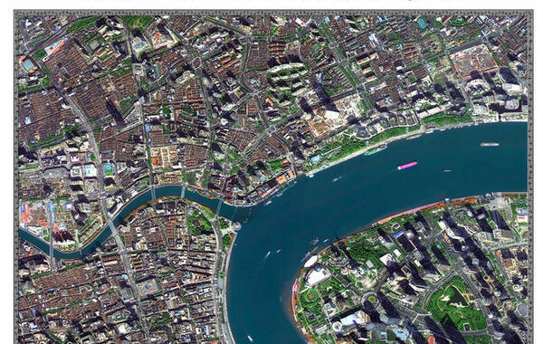 中国发布亚米级高分辨率卫星图:城市斑马线清