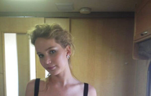 美艳照门101位女星名单疑曝光 艾薇儿中招