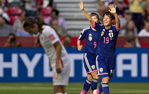 当地时间2015年6月23日，加拿大温哥华，2015女足世界杯1/8决赛，日本2-1荷兰，拿到最后一张八强的门票。2015女足世界杯八强全部产生，亚洲和欧洲各占三席，北美洲则占据两席。