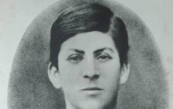 1893年的斯大林。