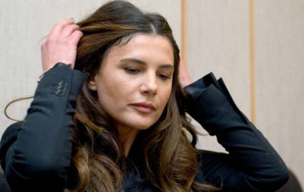 德国超模因收90岁富豪男友2千万礼物而入狱