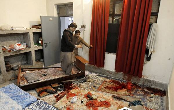  巴基斯坦大学 遭 恐袭 21人死亡 潘基文谴责暴行