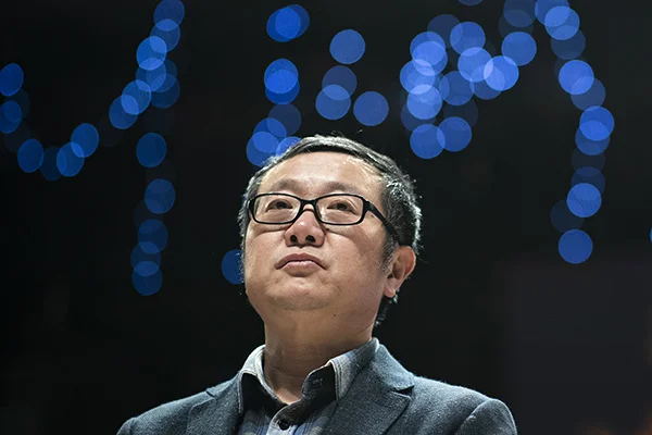 刘慈欣 视觉中国 资料图该系列将改编刘慈欣的《流浪地球》、《乡村教师