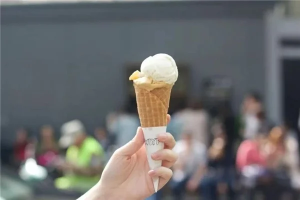 天热实在不想出门做理疗？用艾益生三伏草本帖排毒祛湿很轻松丨艾益生按摩仪的功效与作用