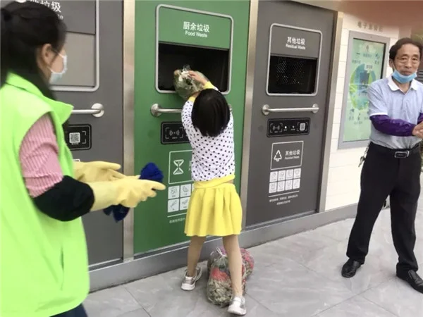 社区居民在生活垃圾分类中应该如何做（为了让居民了解垃圾分类,养成）居民逐渐养成垃圾分类习惯 猫先生垃圾亭房助力南京撤桶并点，(图4)