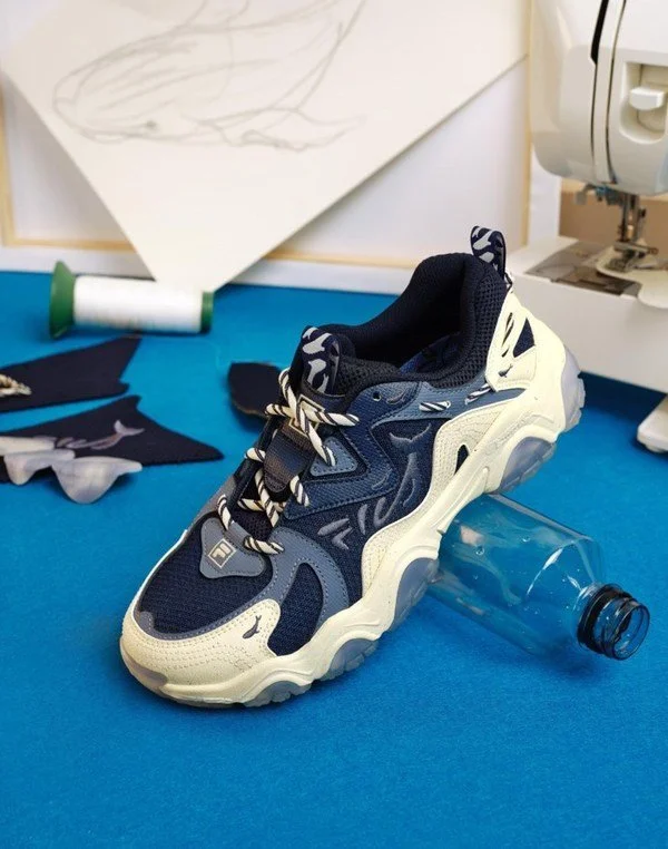 FILA斐乐深入布局可持续时尚:新品环保“鲸鱼鞋”上市  第2张 FILA斐乐深入布局可持续时尚:新品环保“鲸鱼鞋”上市  第2张