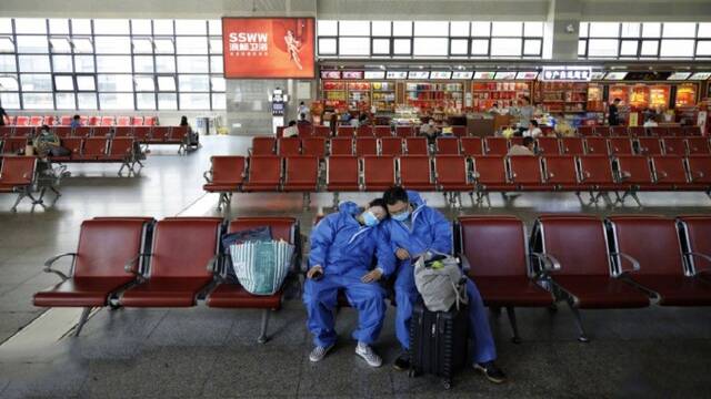 离京须持核酸检测证明 北京西站客流大幅下降