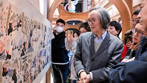 30余画家报名仅1人奔赴敦煌　他让千年壁画艺术南飞