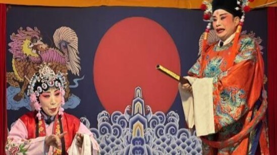 民间戏班600年锣鼓未歇　农民直播吼秦腔太走“新”