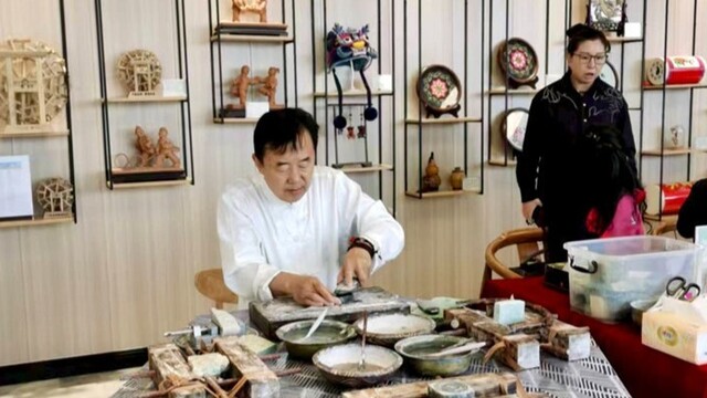 “玉”见四千年前先民智慧　守艺人“琢磨”成器密码