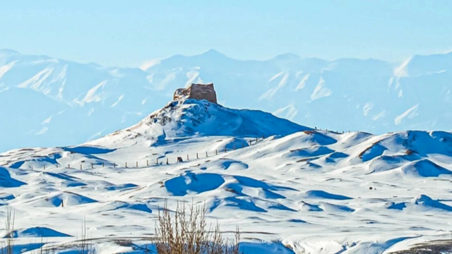 雪落阳关　情满敦煌