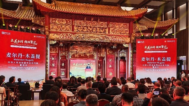 陇原工匠亮相国际盛会　传统手工技艺圈粉歪果仁