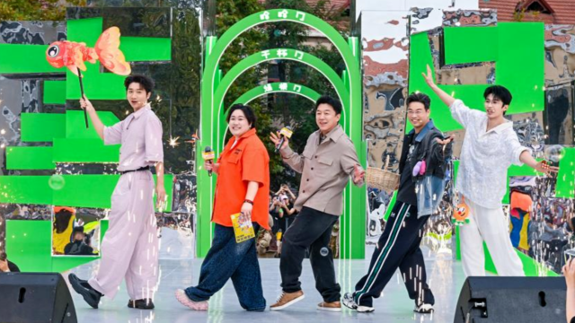 凤凰专题|把笑声留在老城！第三届（2026）里院喜剧节闭幕