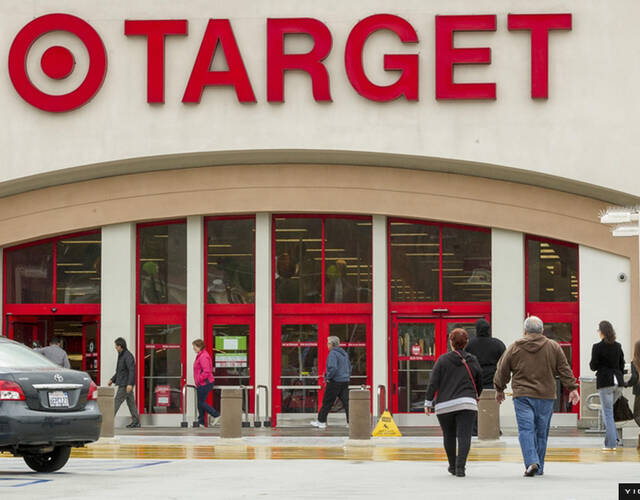 冰与火之歌:眼看电商起高楼,眼看百货关大门_