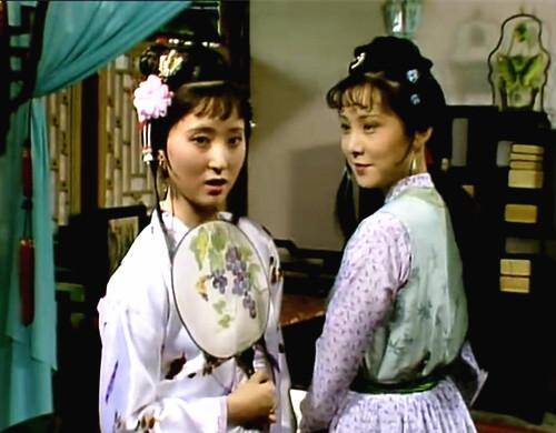 1987年,《红楼梦》开播,"晴雯"随之爆红,但正是在最风光的时候,安雯却