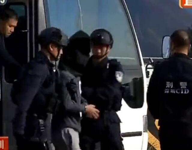 2016年10月,香港警方来函,请求内地公安机关协助调查缉捕潜逃到内地的