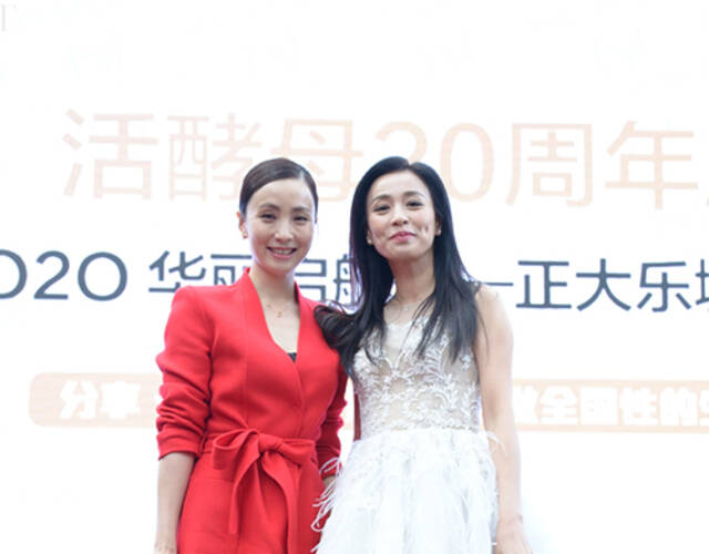 张庭与陶虹同台比美 小女儿被批"长残"美貌输母亲