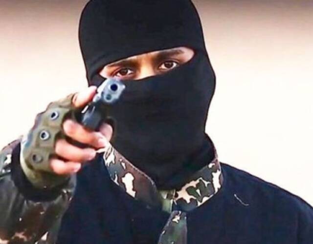 英特种部队穿黑袍扮女人 闯入IS击杀高层_军事