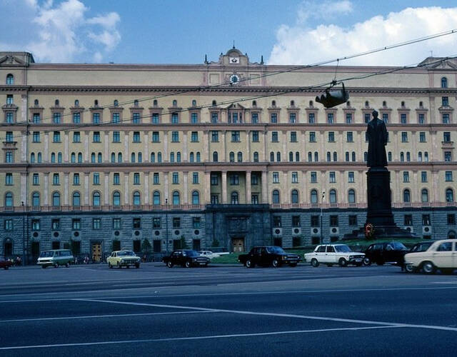 莫斯科捷尔任斯基广场和克格勃总部大楼.