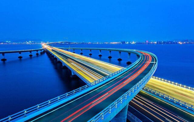 青岛海湾大桥青岛海湾大桥图片夜景