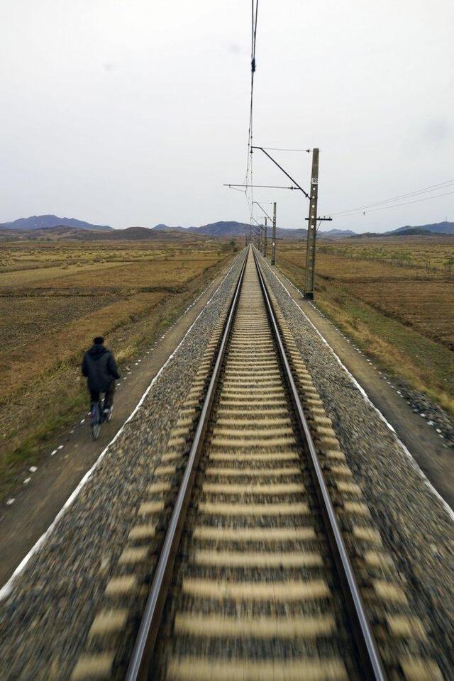 坐火车从丹东到平壤,此车在朝鲜境内不定时间