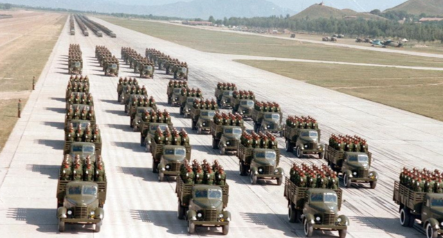 新中国最大的一次阅兵--华北大阅兵