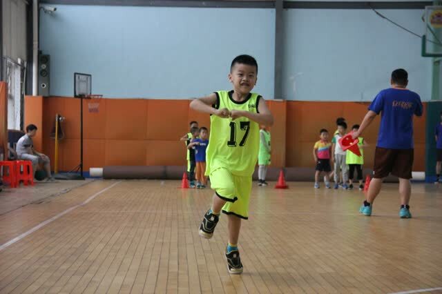 山东男篮后备力量强大青训发达 CBA未来二十