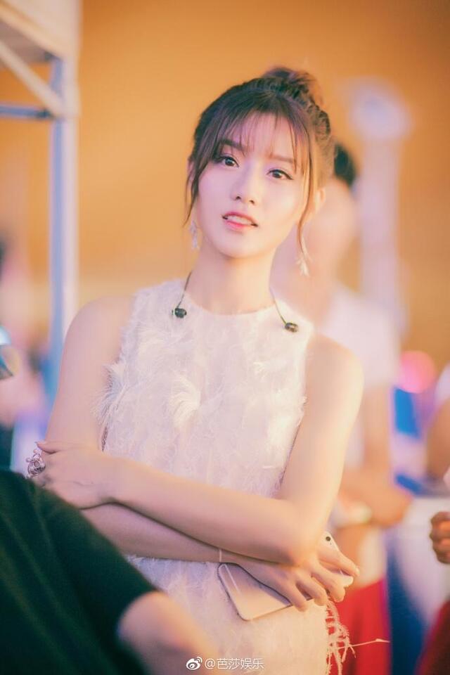 101陈意涵人美歌甜,创作歌手未来可期!