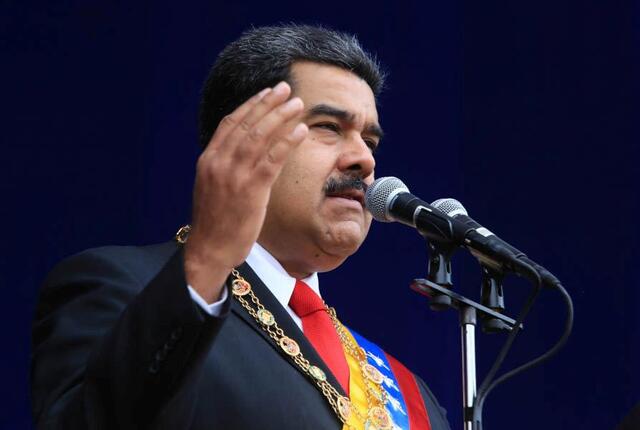 保镖拼死保护!委内瑞拉总统躲过炸弹无人机刺