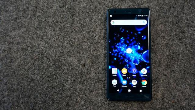 开卖!索尼Xperia XZ2 Premium配备4K屏,妹子惊