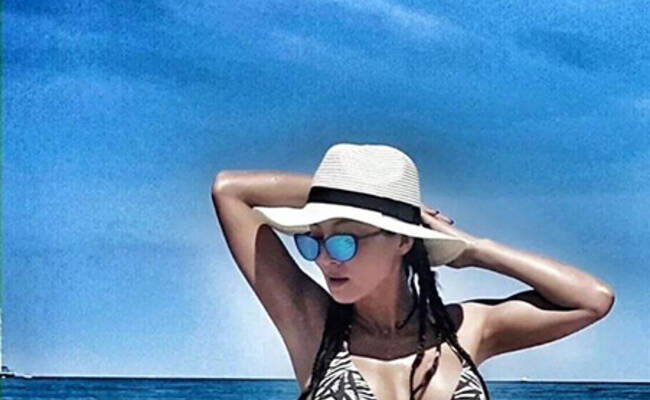 50岁阿姨坚持锻炼20年 身材完爆少女