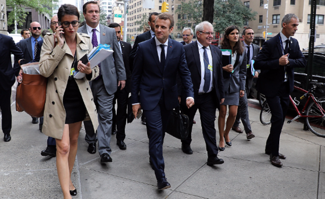 纽约太拥堵 文在寅马克龙步行前往目的地|组图